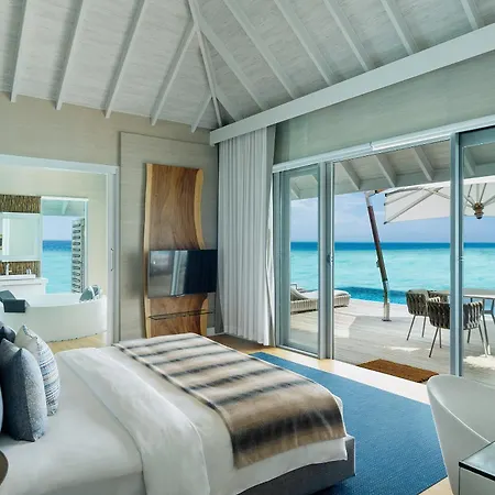 Niva Velassaru Maldives-2